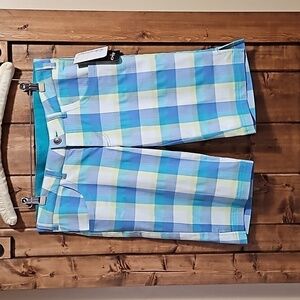 Oakley Neo Viridian Pastel Yarn Dye Plaid Women's Walking Shorts Size 9/10